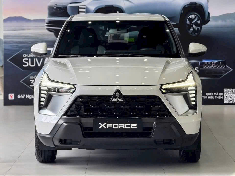 Thông số kỹ thuật Mitsubishi Xforce glx