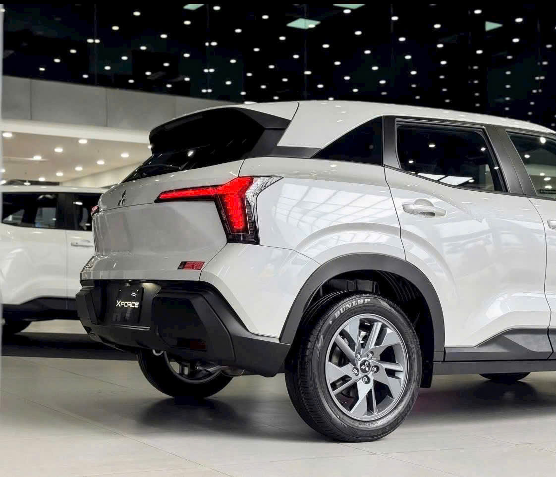 Thông số kỹ thuật Mitsubishi Xforce glx