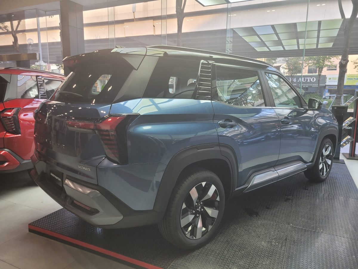 đuôi xe Destinator Ultimate