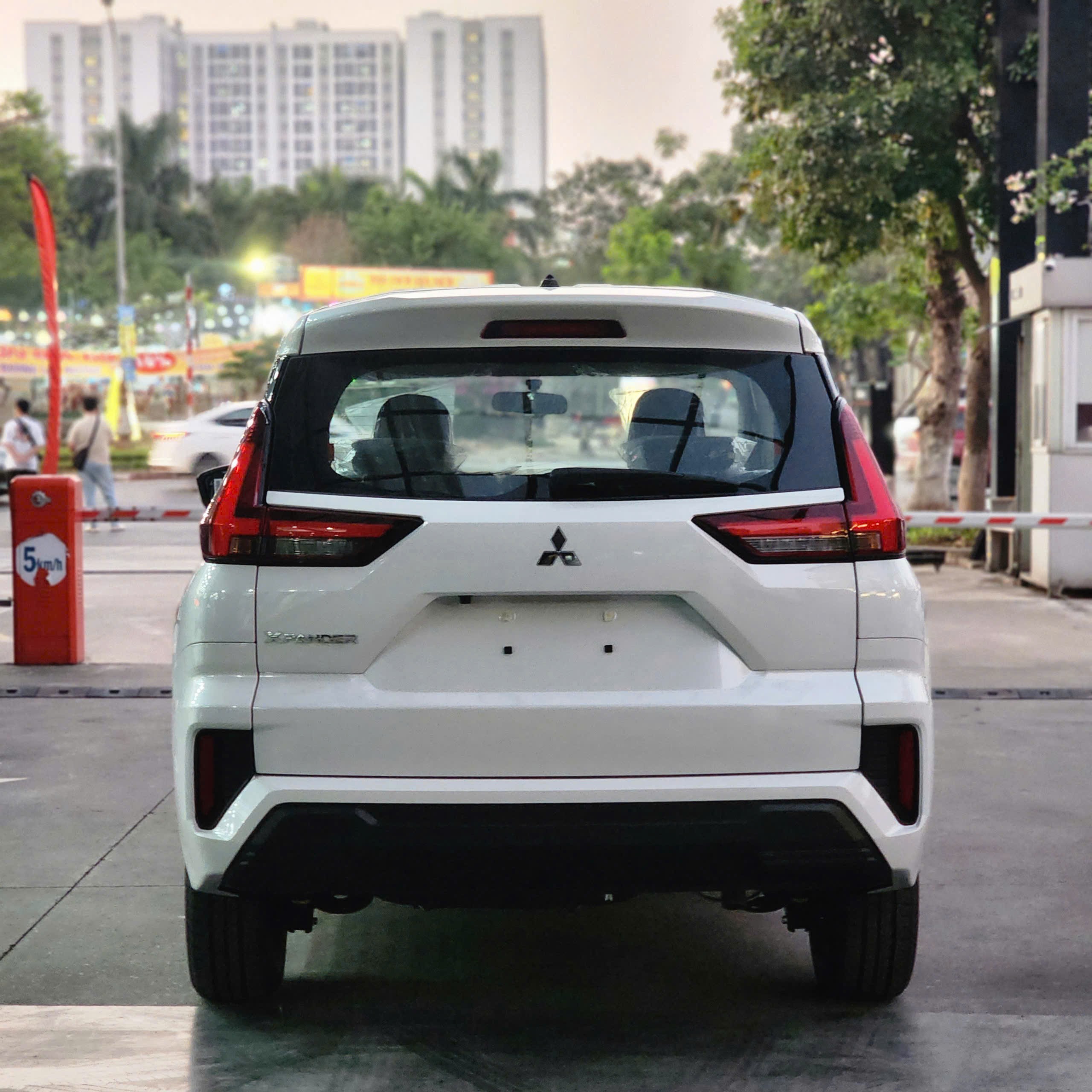 Mitsubishi Xpander ECO