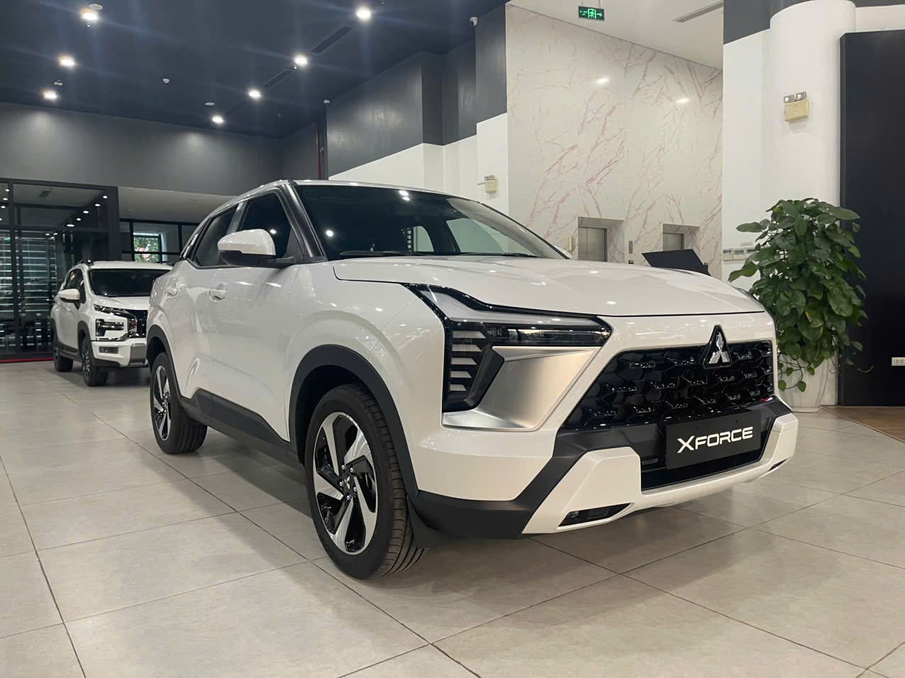 Giá xe Mitsubishi Xforce Luxury