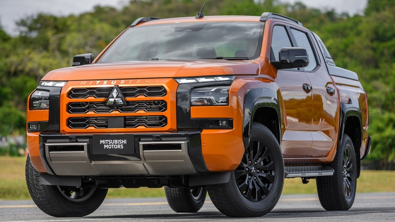 giá xe mitsusbishi triton