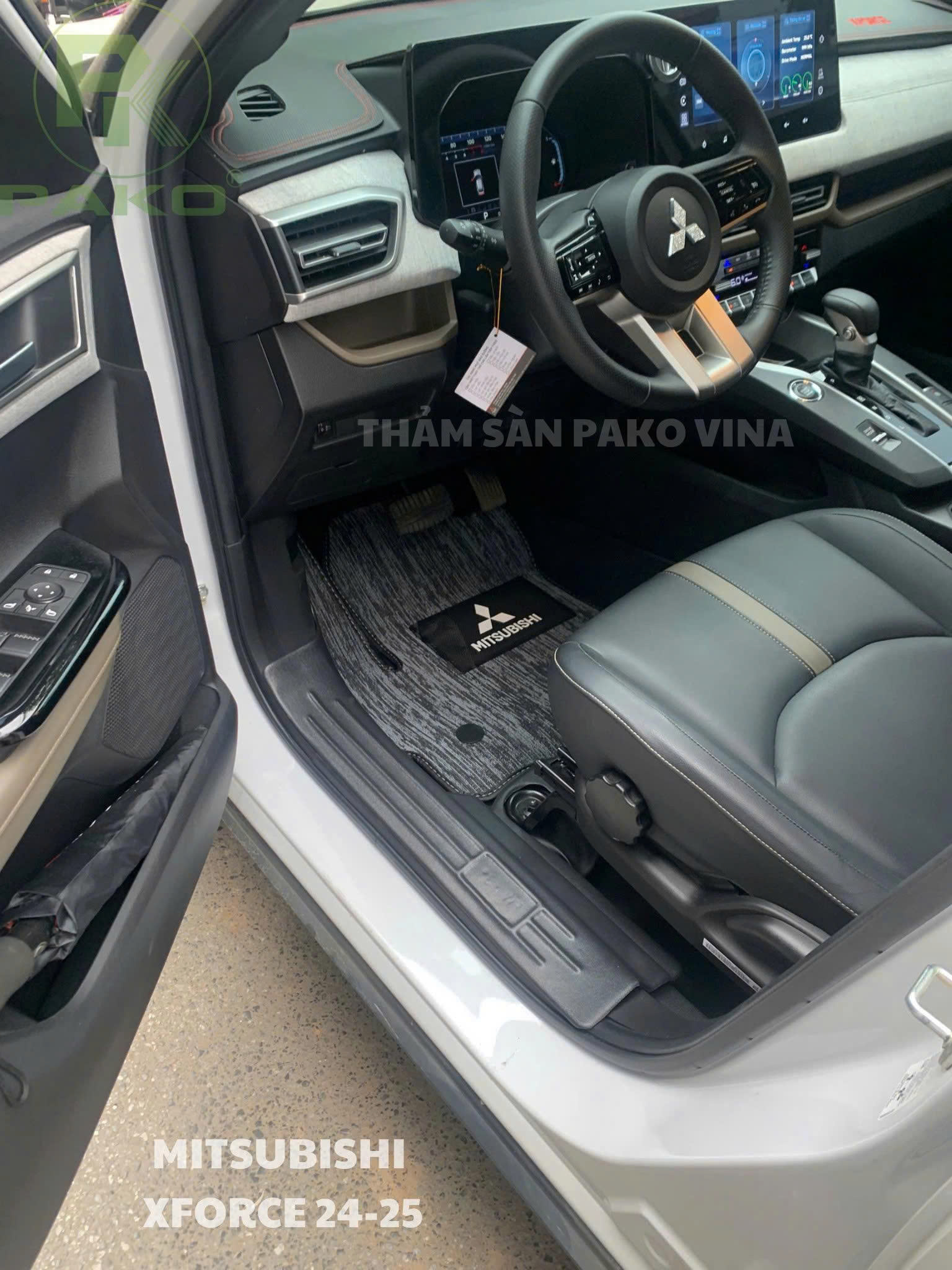 thân nhựa TPE xe Mitsubishi Xpander